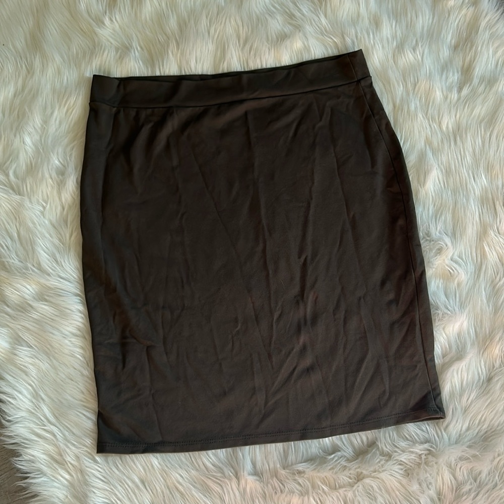 Charlotte Russe Dark Hunter Green Pencil Skirt (XL)